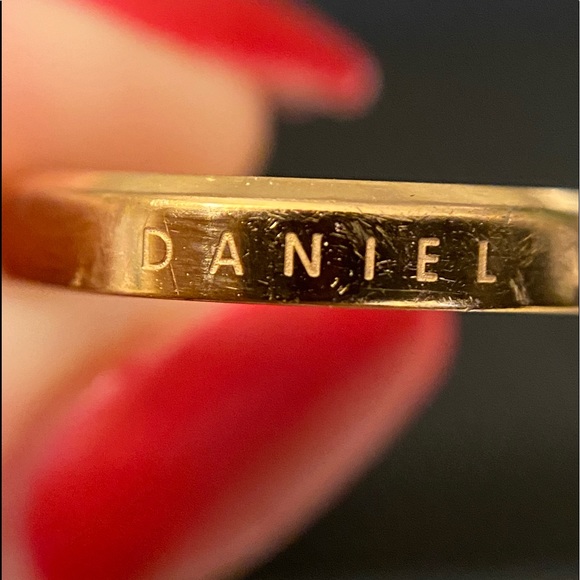 Daniel Wellington Classic Ring in Rose Gold - Picture 4 of 14